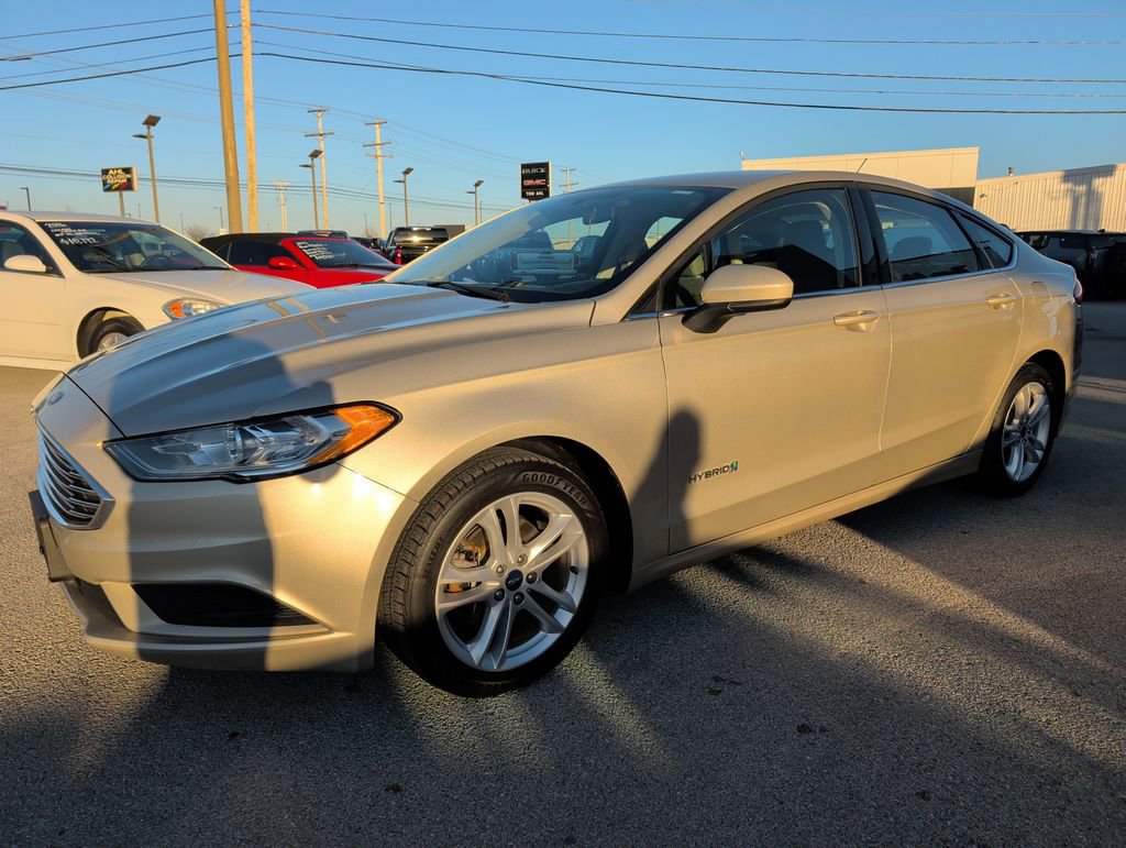 Used 2018 Ford Fusion S image 3