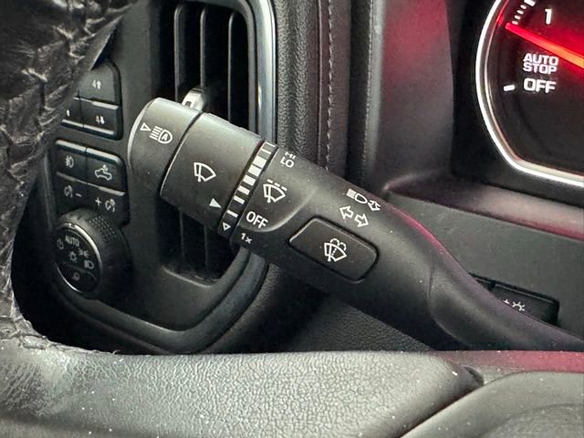 Used 2020 Chevrolet Silverado 1500 LTZ w/ LTZ Premium Package image 28