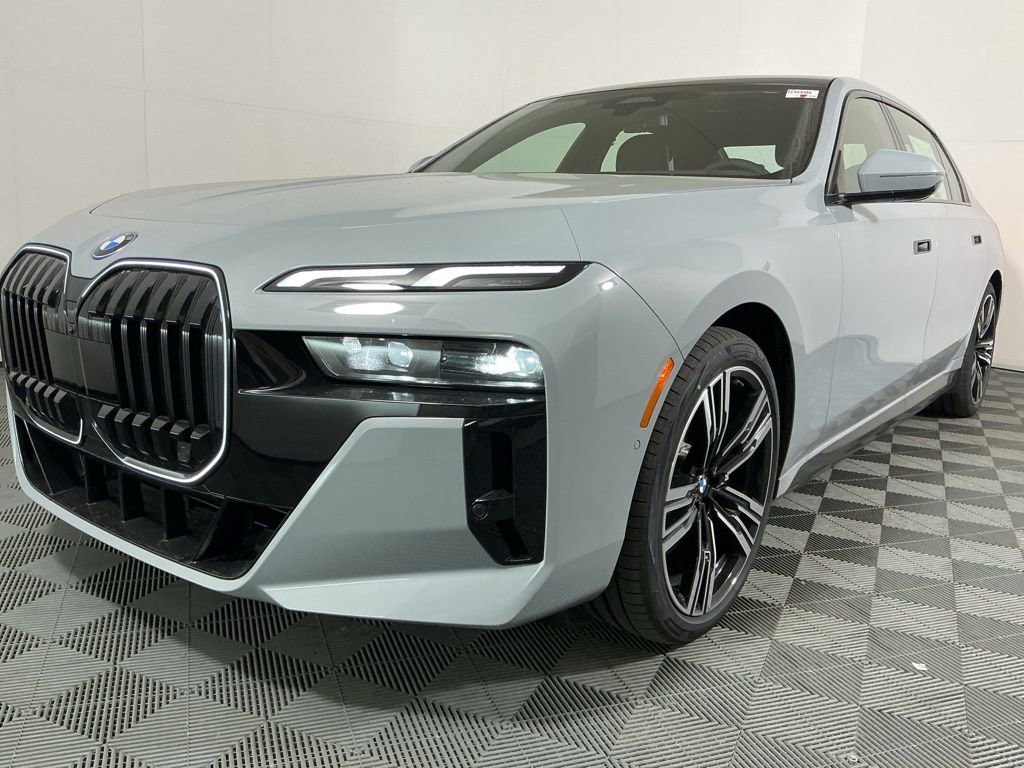 New 2026 BMW i7 eDrive50 w/ M Sport Package RWD image 2