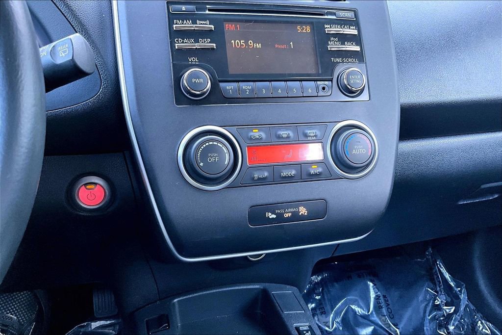 Used 2015 Nissan Leaf S w/ Charge Package FWD image 15