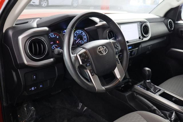 Used 2021 Toyota Tacoma SR5 RWD image 17