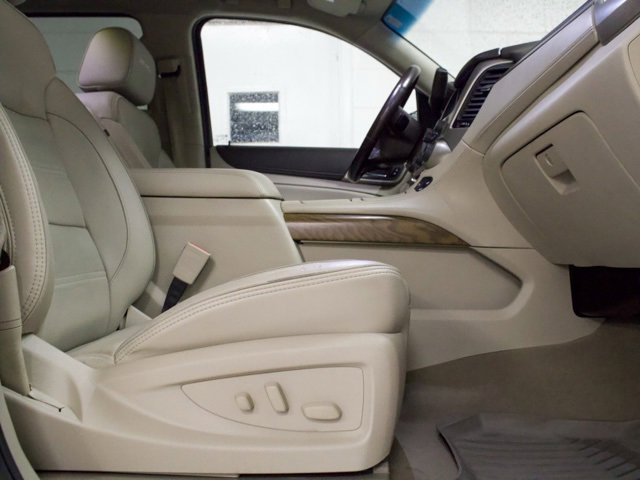 Used 2020 GMC Yukon Denali image 5