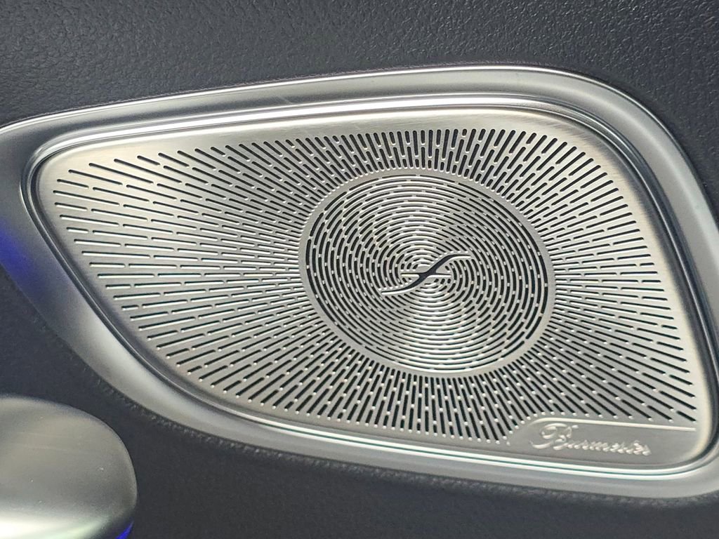 Used 2025 Mercedes-Benz GLC 300 4MATIC image 26