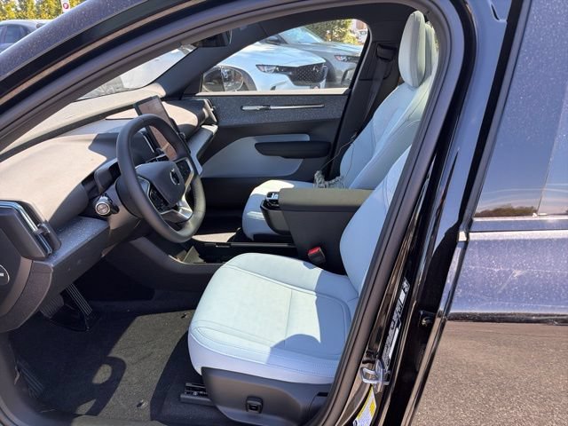 New 2026 Volvo EX30 Ultra w/ Protection Package Premier AWD/4WD image 14