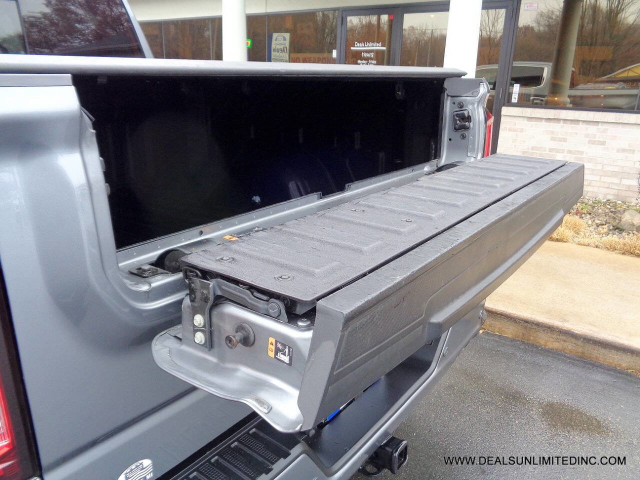 Used 2022 GMC Sierra 1500 Denali w/ Denali Premium Package image 27