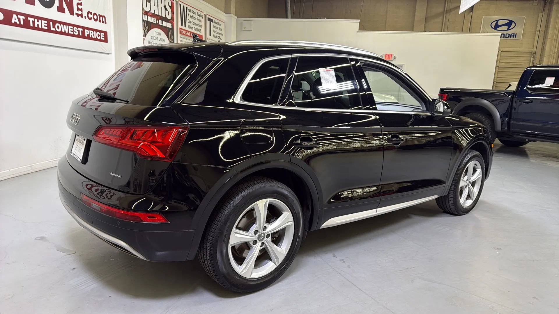Used 2020 Audi Q5 2.0T Premium Plus w/ Premium Plus Package image 8