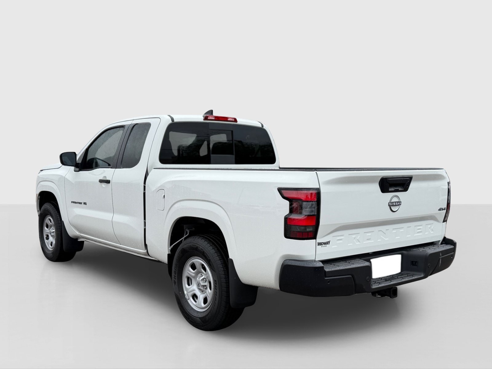 New 2027 Nissan Frontier S w/ Tow Package AWD/4WD image 3