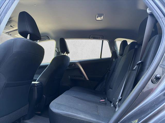 Used 2016 Toyota RAV4 LE AWD/4WD image 21