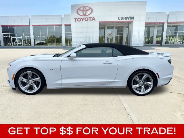 Used 2022 Chevrolet Camaro SS RWD image 2