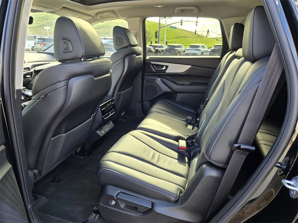 Used 2023 Acura MDX SH-AWD w/ Technology Package image 10