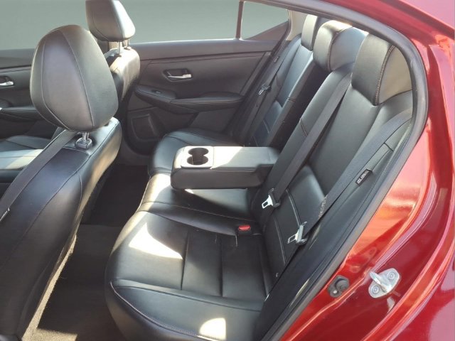 Used 2021 Nissan Sentra SR w/ SR Premium Package FWD image 30