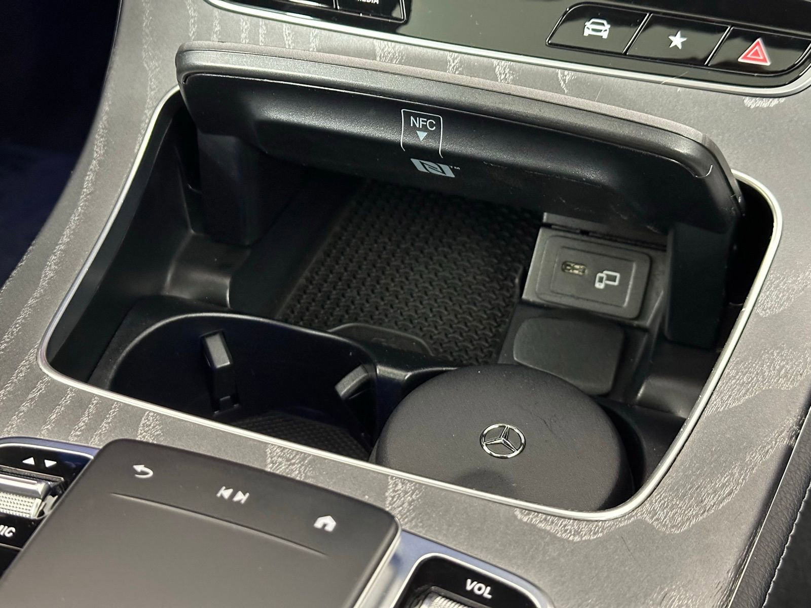 Used 2022 Mercedes-Benz E 450 4MATIC Sedan image 16