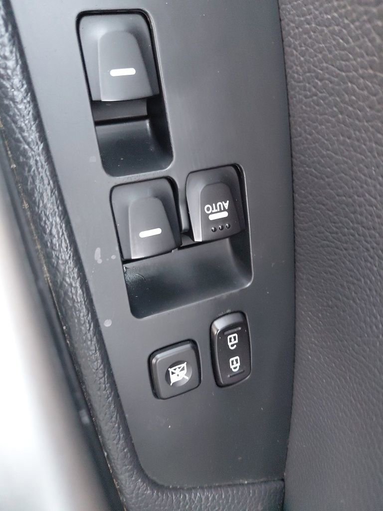 Used 2016 Hyundai Veloster Turbo image 22