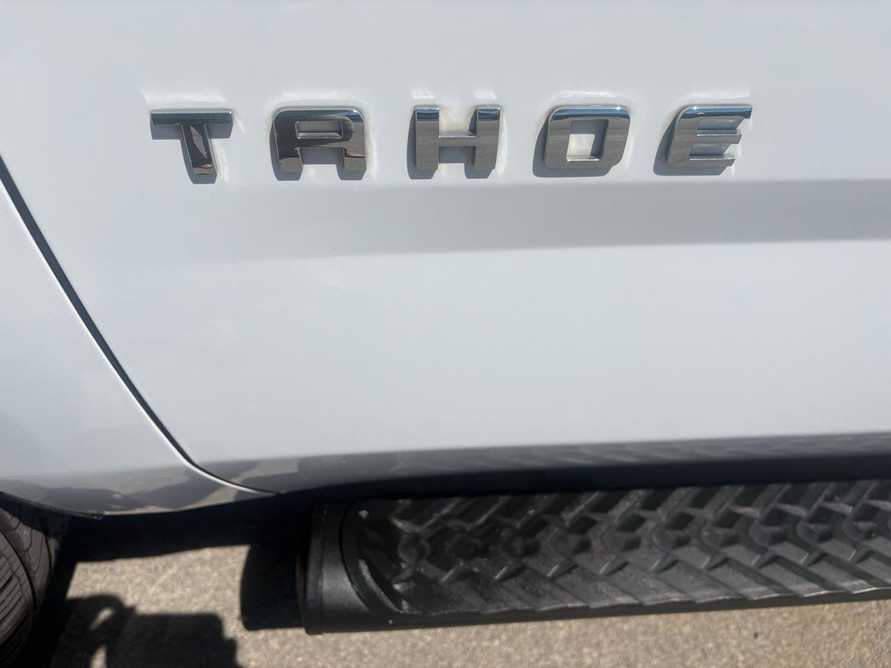 Used 2018 Chevrolet Tahoe LT AWD/4WD image 9