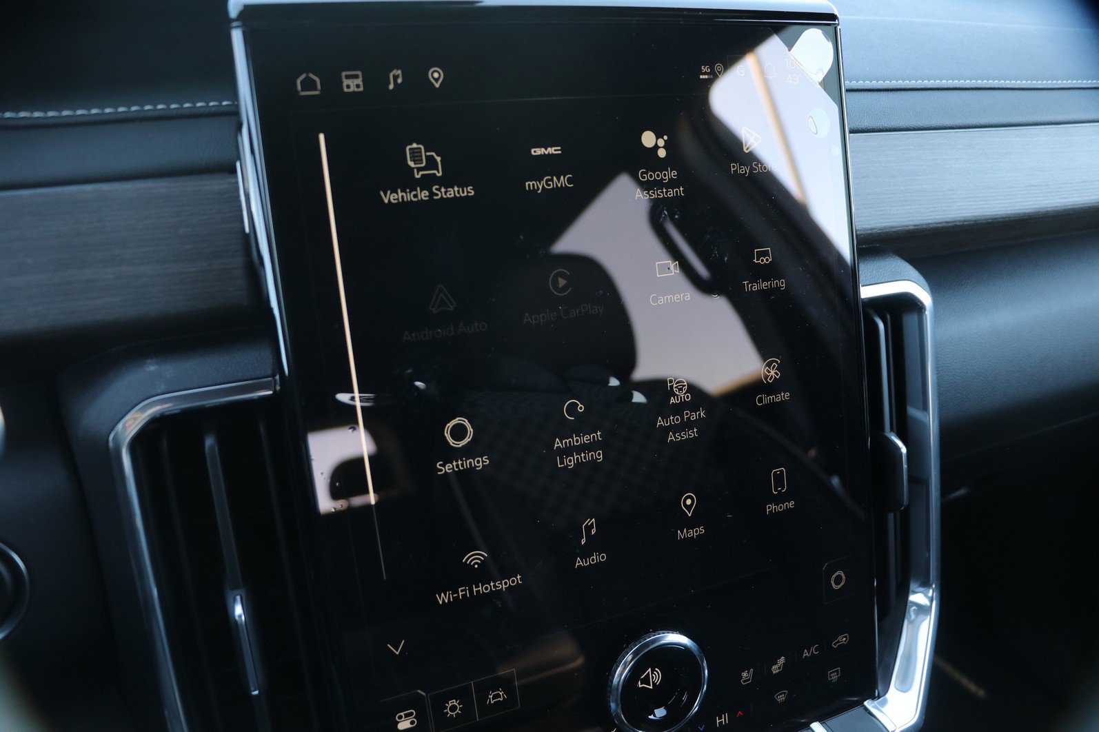 New 2026 GMC Acadia Denali w/ Super Cruise Package image 20