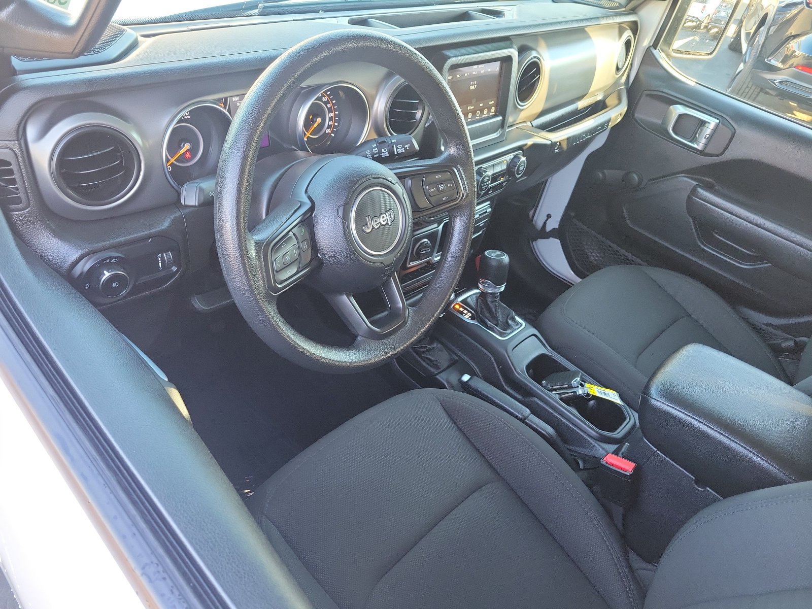 Used 2023 Jeep Wrangler Unlimited Sport AWD/4WD image 6