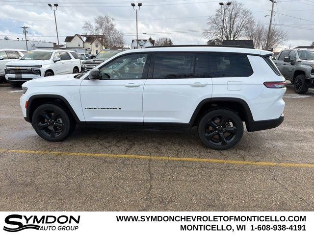 Used 2023 Jeep Grand Cherokee L Limited w/ Luxury Tech Group II image 7