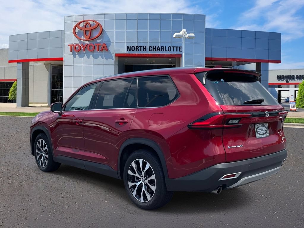 Used 2024 Toyota Grand Highlander AWD Hybrid image 5