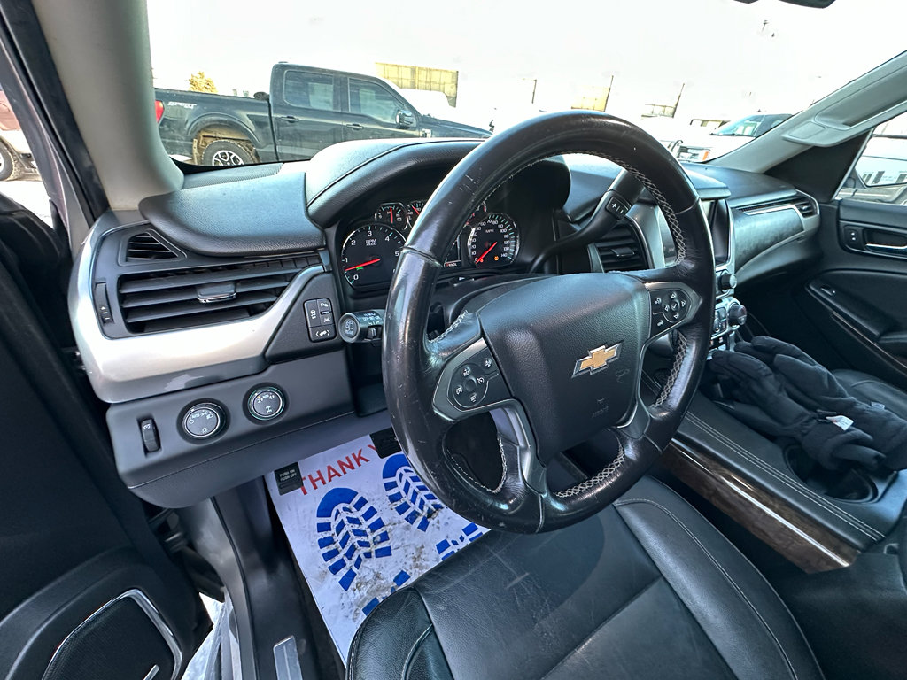 Used 2018 Chevrolet Suburban LT image 17