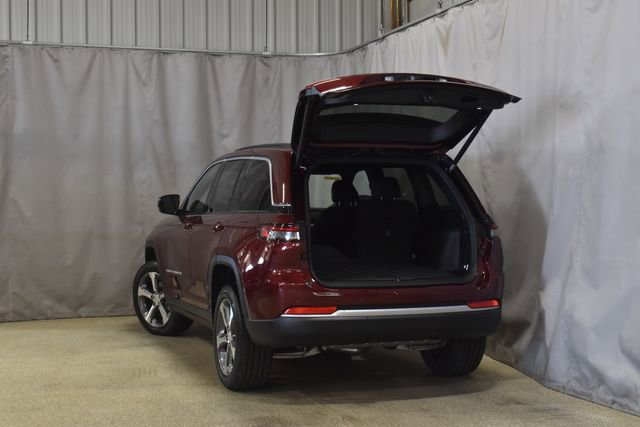 New 2026 Jeep Grand Cherokee Limited AWD/4WD image 31