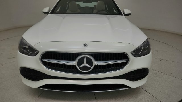 Used 2025 Mercedes-Benz C 300 Sedan image 25