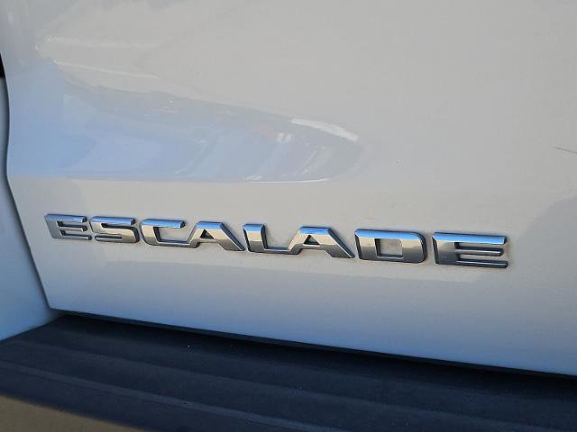 Certified 2019 Cadillac Escalade Premium Luxury image 32