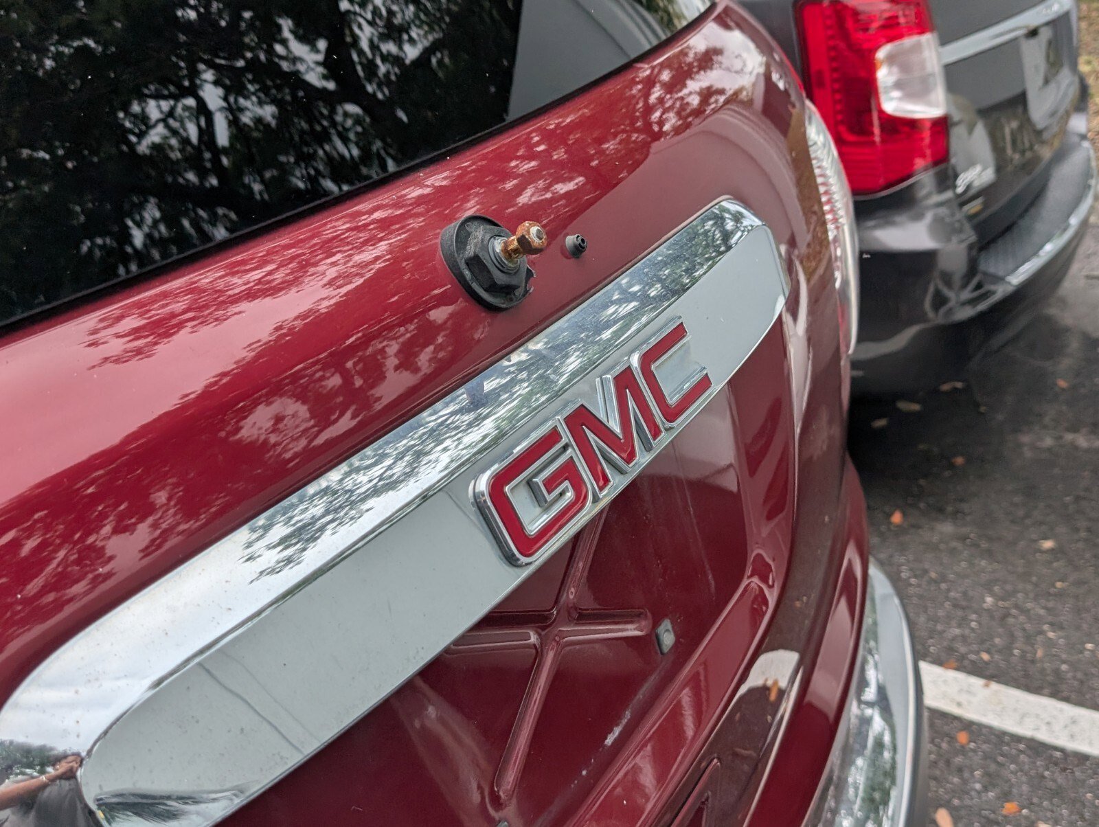 Used 2011 GMC Acadia SLT image 14