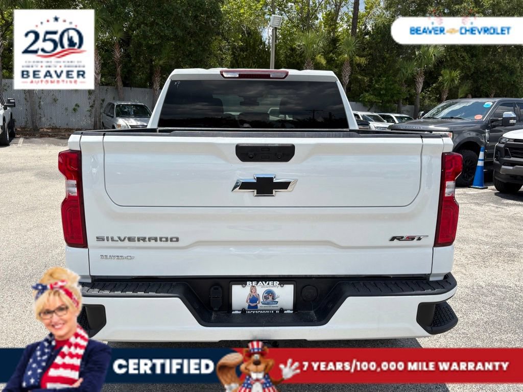 Used 2024 Chevrolet Silverado 1500 RST AWD/4WD image 6