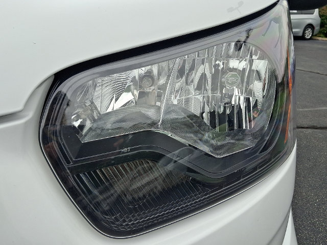 Used 2024 Ford Transit 350 XLT RWD image 9