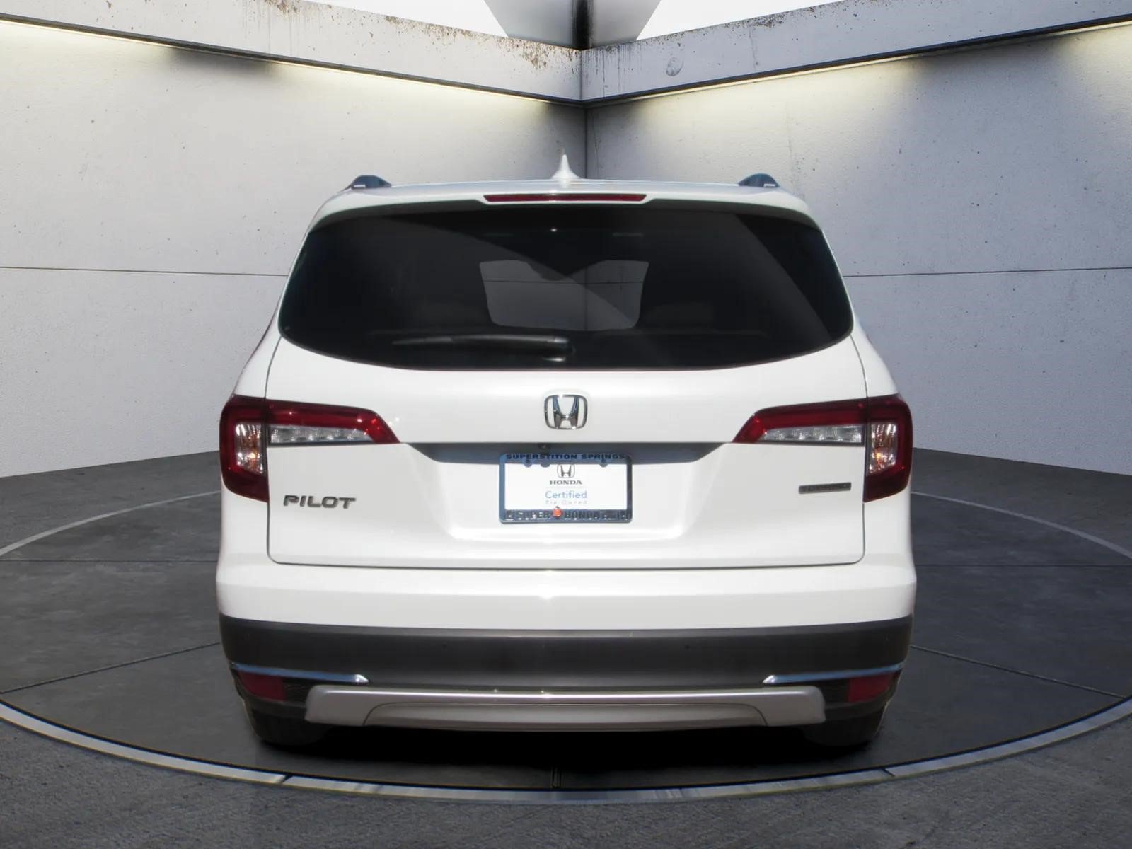 Used 2021 Honda Pilot Touring image 7