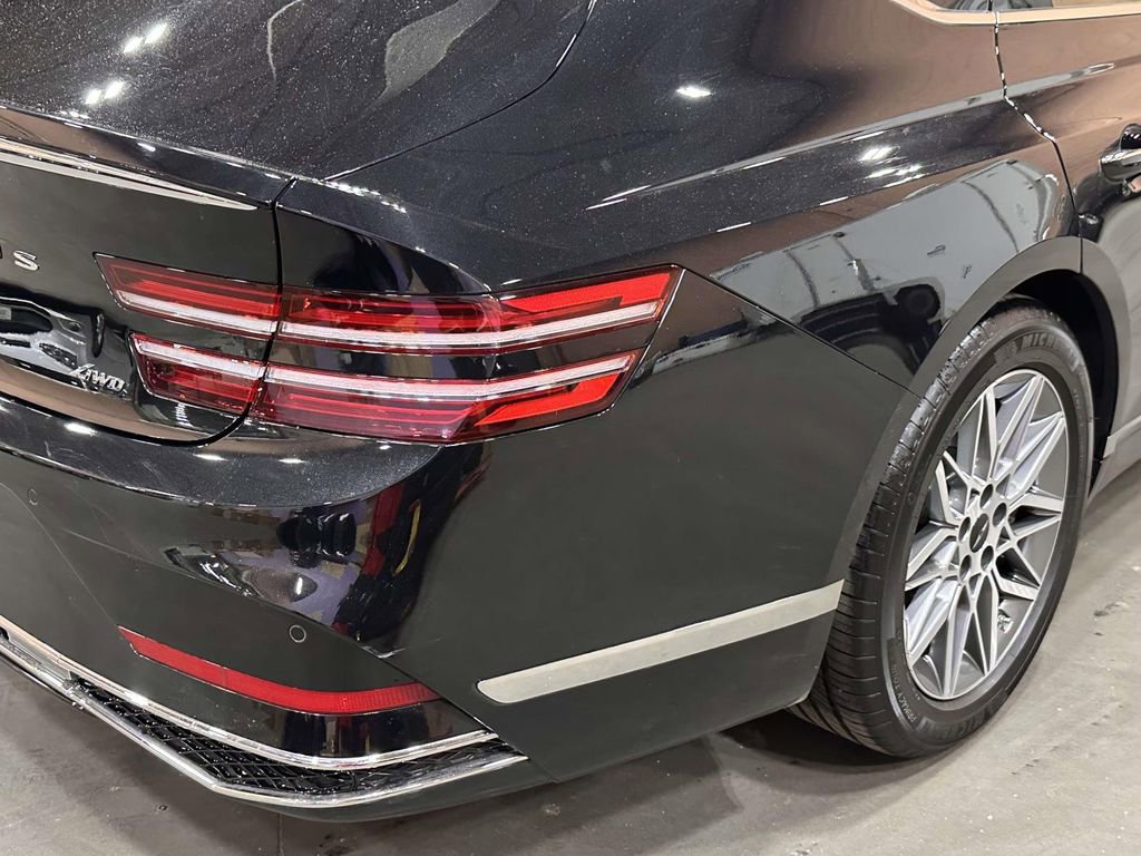Used 2025 Genesis G80 2.5T AWD/4WD image 10