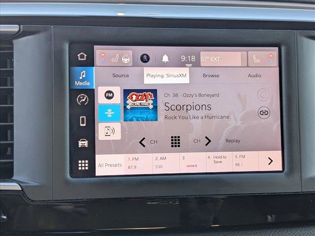 Used 2022 Chrysler Voyager LX image 14