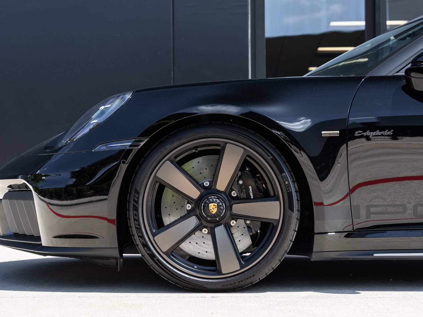Certified 2026 Porsche 911 Carrera 4 GTS AWD/4WD image 15