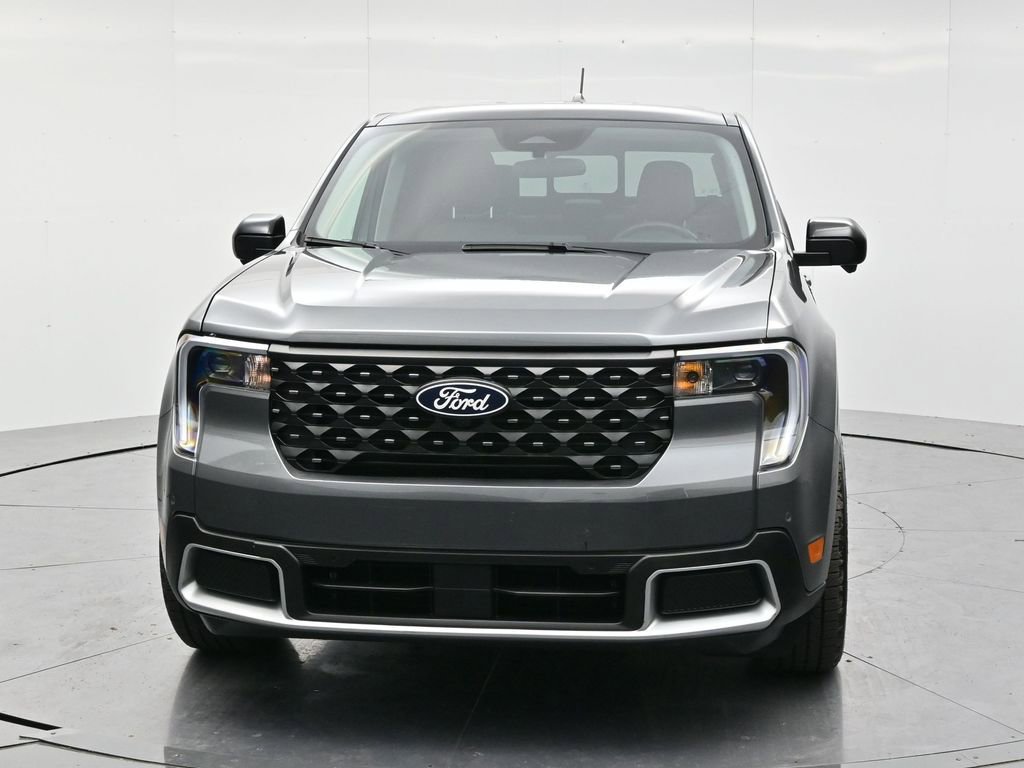 Used 2025 Ford Maverick Lariat AWD/4WD image 2