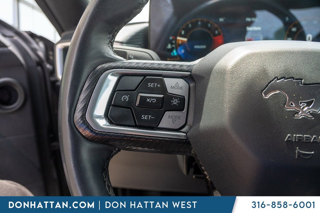 Used 2025 Ford Mustang Premium RWD image 10