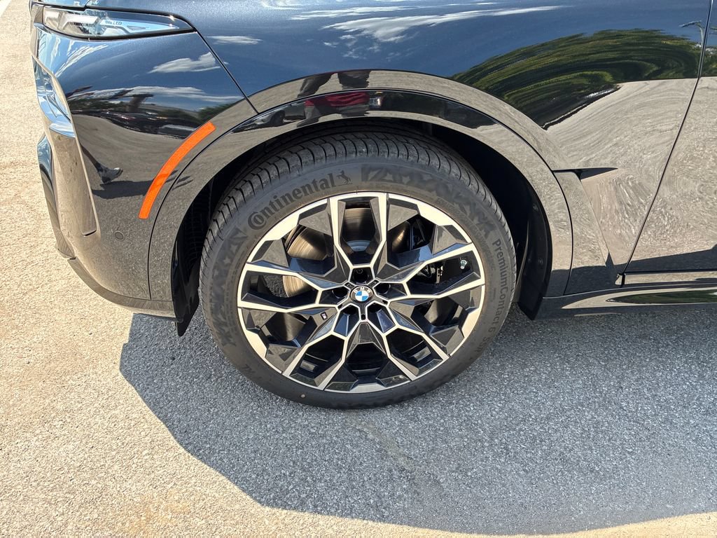 New 2027 BMW X7 M60i AWD/4WD image 9