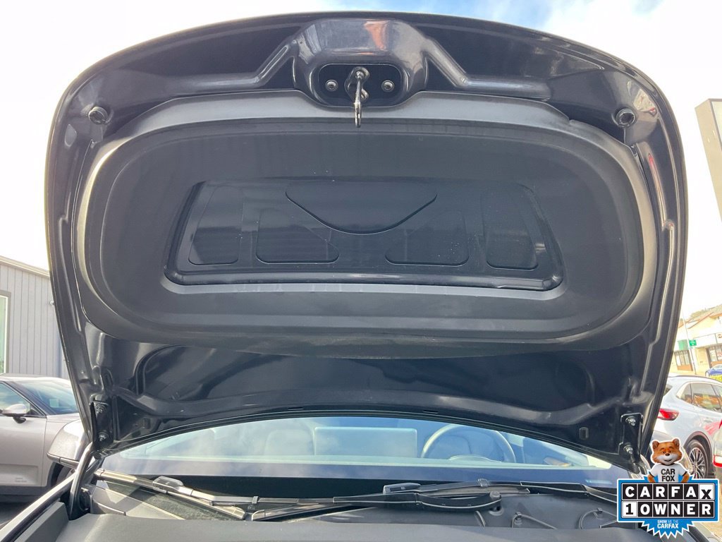 Used 2024 Tesla Model Y Long Range AWD/4WD image 15