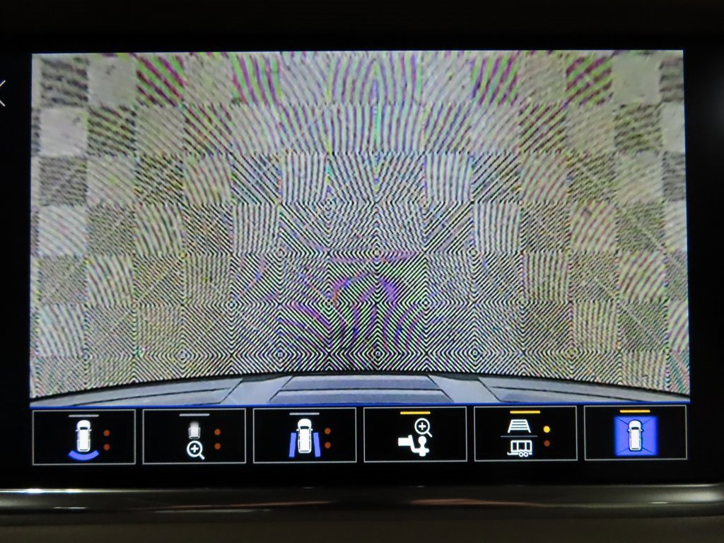 Used 2024 GMC Yukon XL Denali image 22