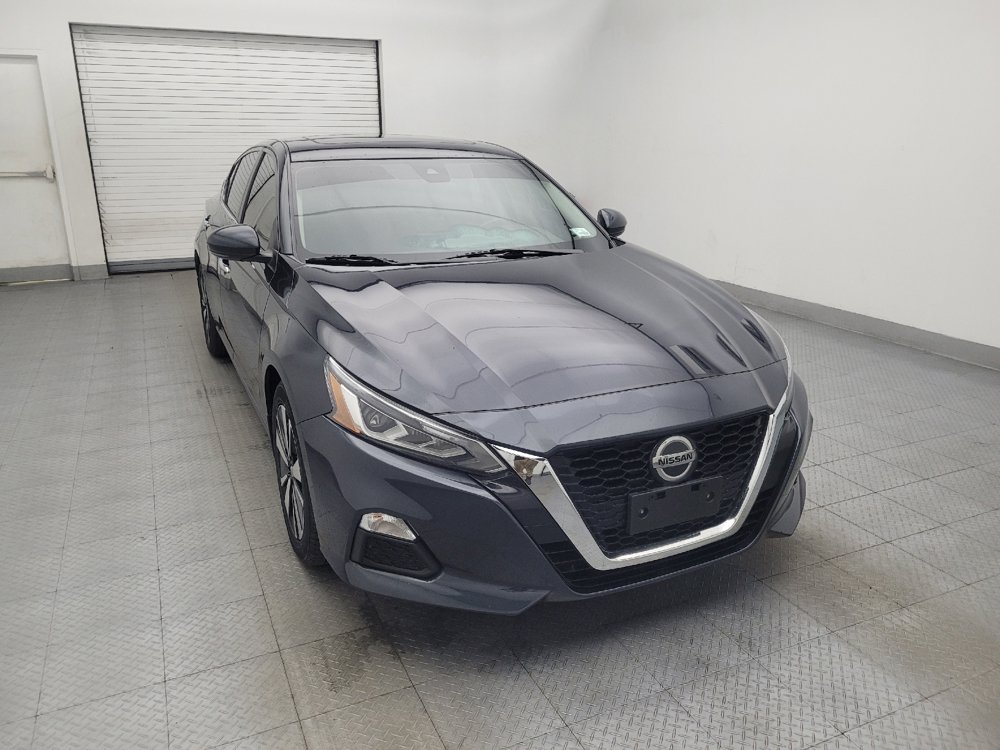 Used 2022 Nissan Altima 2.5 SV w/ SV Premium Package FWD image 14