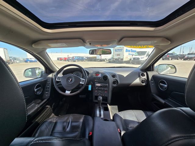Used 2008 Pontiac Grand Prix w/ Premium Package FWD image 13