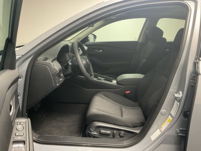 New 2025 Honda Accord SE image 12