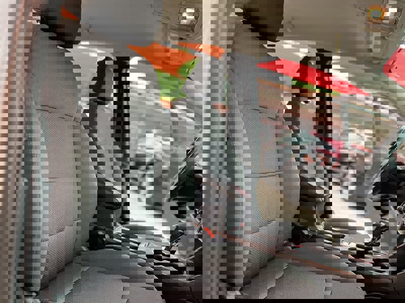 Used 2017 Chevrolet Cruze LT w/ Convenience Package image 18