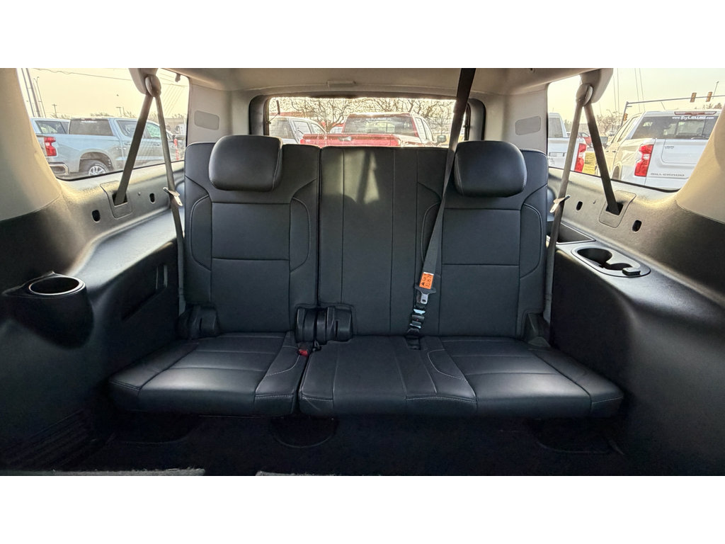 Used 2019 Chevrolet Suburban LT image 25