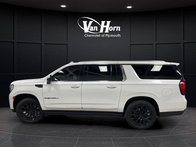 Used 2024 GMC Yukon XL Denali w/ Denali Reserve Package image 6