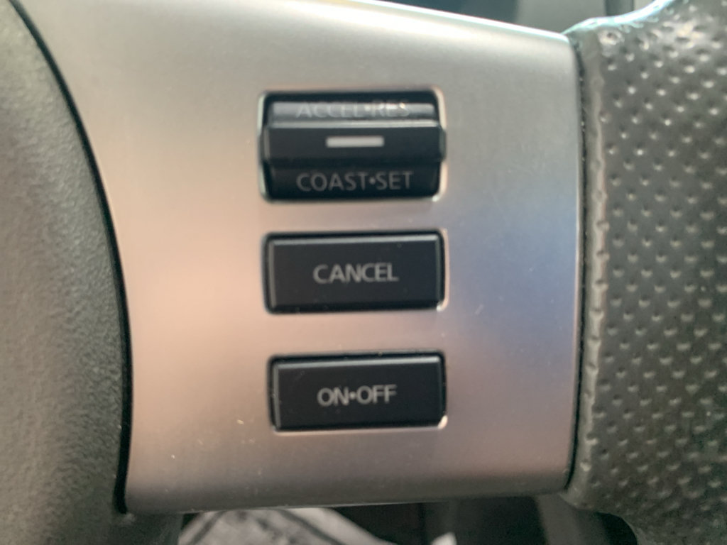 Used 2020 Nissan Frontier SV w/ Midnight Edition Floor Mats RWD image 16
