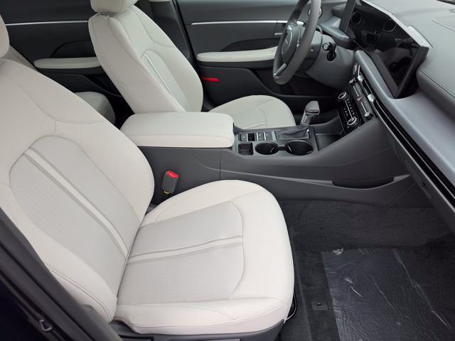 Certified 2026 Hyundai Sonata SE FWD image 27
