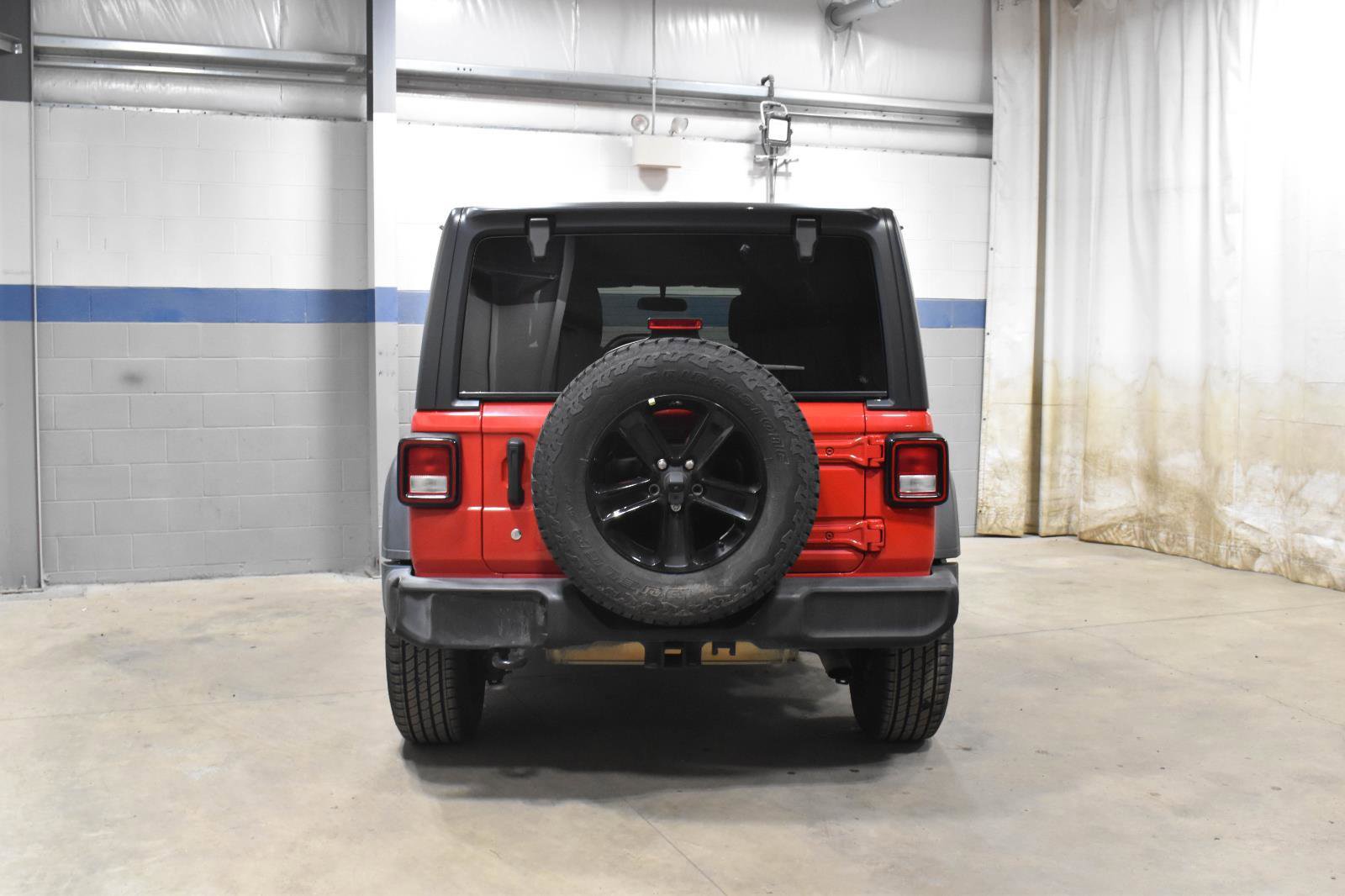 Used 2020 Jeep Wrangler Unlimited Sport AWD/4WD image 24