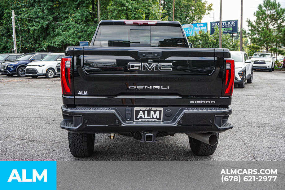 Used 2025 GMC Sierra 3500 Denali w/ Denali Reserve Package AWD/4WD image 10