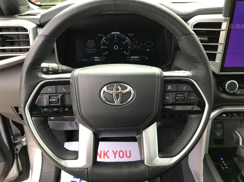 Certified 2024 Toyota Sequoia Platinum AWD/4WD image 18