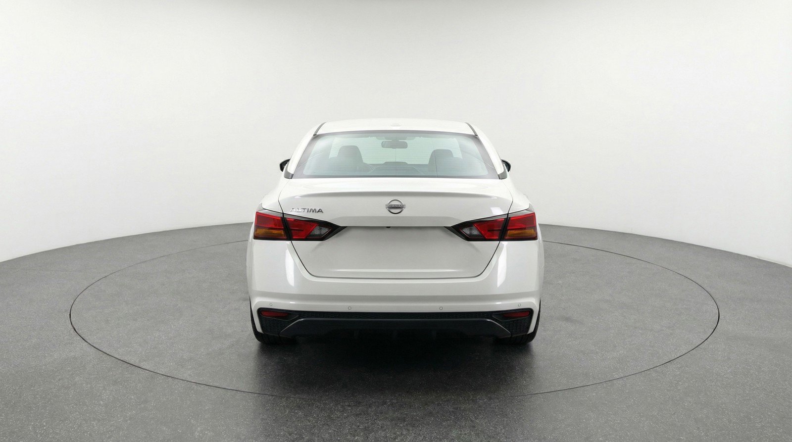 Used 2025 Nissan Altima 2.5 SV image 7